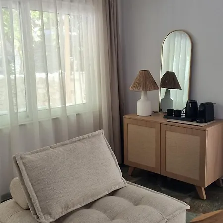 Villa Vivari Suites 4*