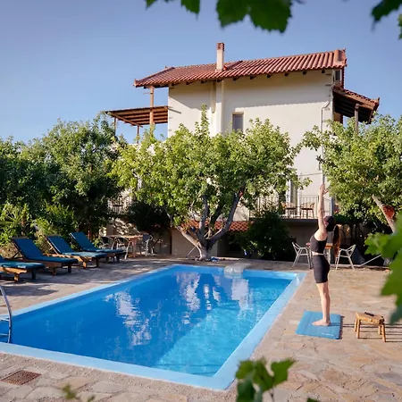 Aparthotel Villa Vivari Suites 4*