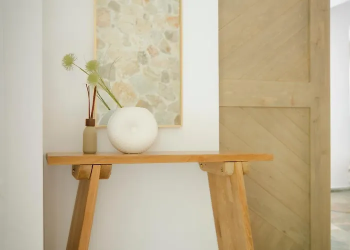 Villa Vivari Suites מלון דירות 4*