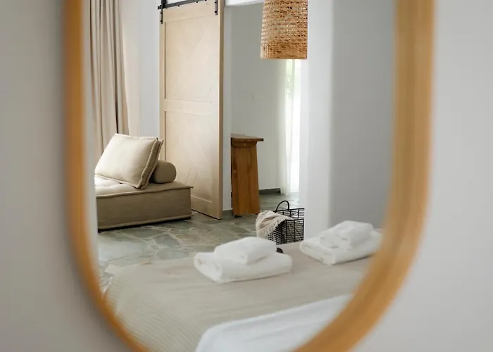 Villa Vivari Suites מלון דירות Vivári