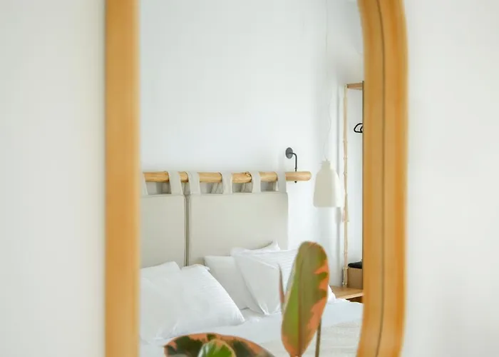 Villa Vivari Suites מלון דירות 4*