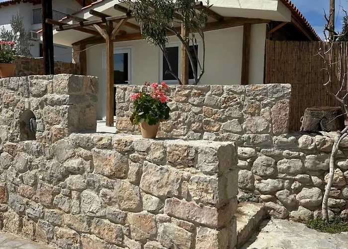 Villa Vivari Suites מלון דירות