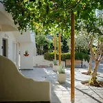 Villa Vivari Suites