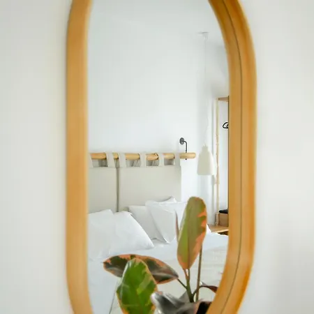 Villa Vivari Suites Aparthotel 4*