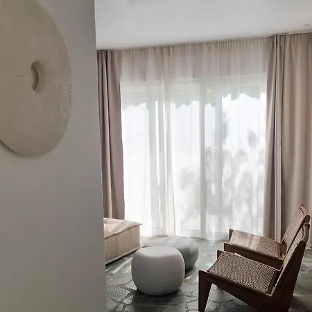 Villa Vivari Suites