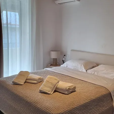 Villa Vivari Suites 4*