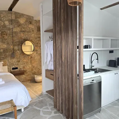 Villa Vivari Suites 4*