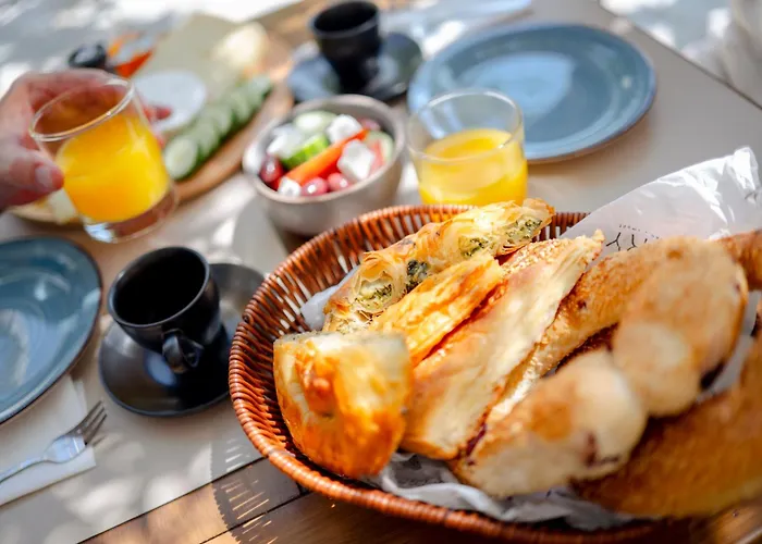 Villa Vivari Suites 4* Vivári