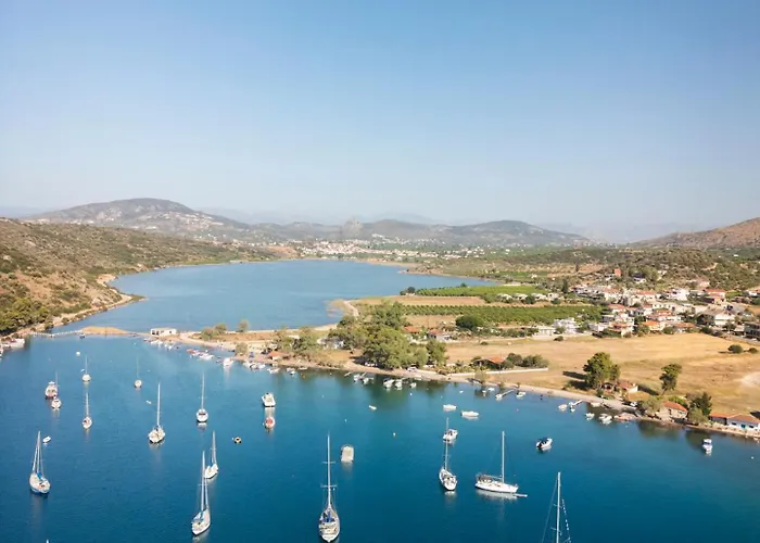 Villa Vivari Suites 4*